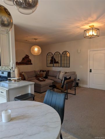 88 Brookview Lane, Newburgh, NY 12550