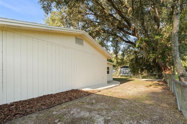 5630 NW 27TH TERRACE, Gainesville, FL 32653