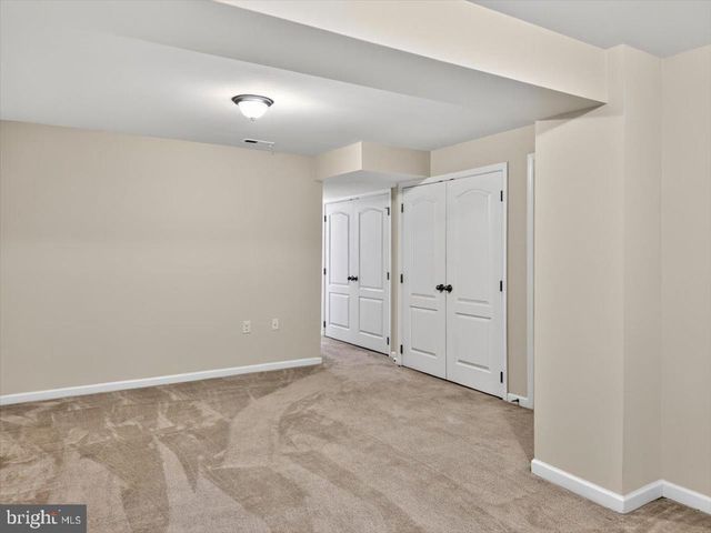 87 KENSINGTON TER, Martinsburg, WV 25405