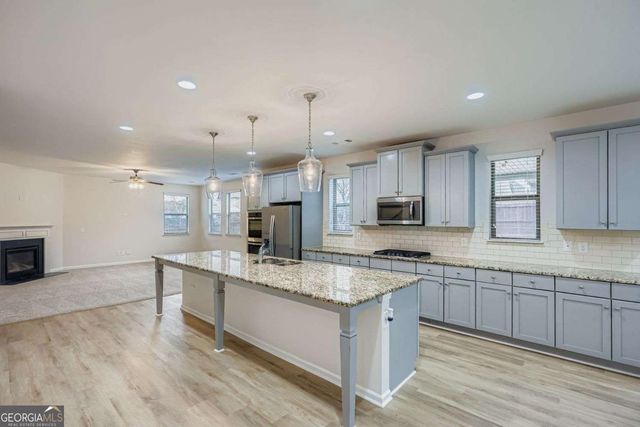 335 Sawgrass View, Fairburn, GA 30213