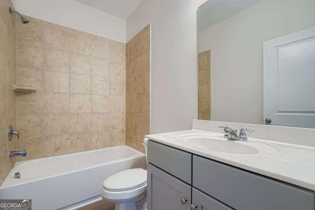 335 Sawgrass View, Fairburn, GA 30213