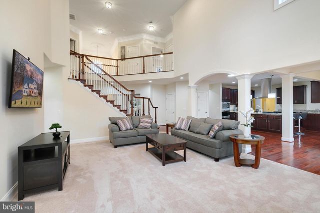 13330 DARNESTOWN RD, North Potomac, MD 20878