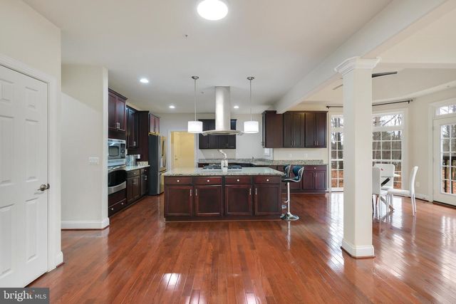 13330 DARNESTOWN RD, North Potomac, MD 20878