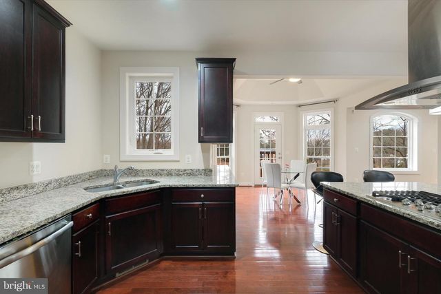 13330 DARNESTOWN RD, North Potomac, MD 20878