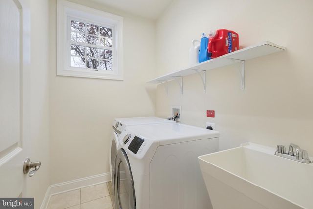 13330 DARNESTOWN RD, North Potomac, MD 20878