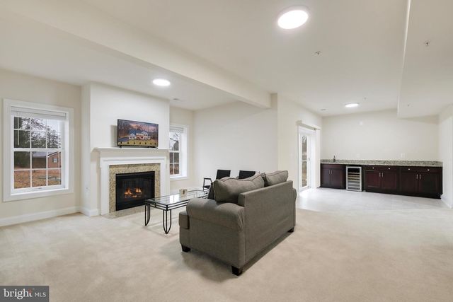 13330 DARNESTOWN RD, North Potomac, MD 20878