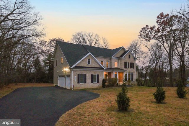 13330 DARNESTOWN RD, North Potomac, MD 20878