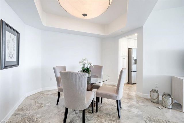 300 Dunes BLVD PH-5, Naples, FL 34110