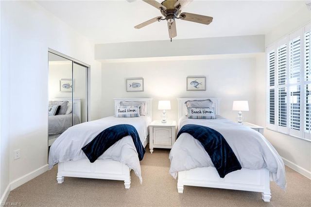 300 Dunes BLVD PH-5, Naples, FL 34110