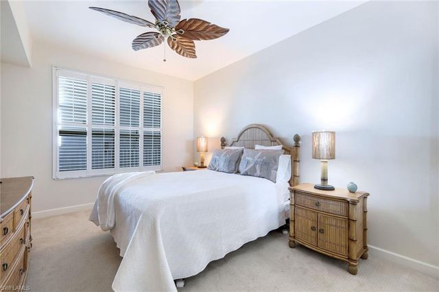 300 Dunes BLVD PH-5, Naples, FL 34110