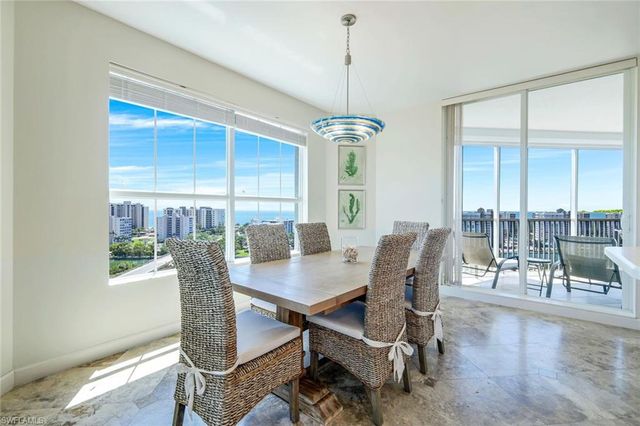 300 Dunes BLVD PH-5, Naples, FL 34110