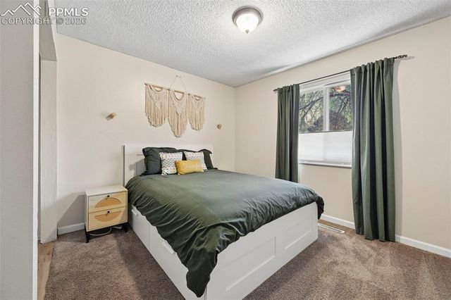4585 S Crimson Circle, Colorado Springs, CO 80917