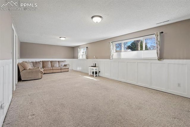 4585 S Crimson Circle, Colorado Springs, CO 80917