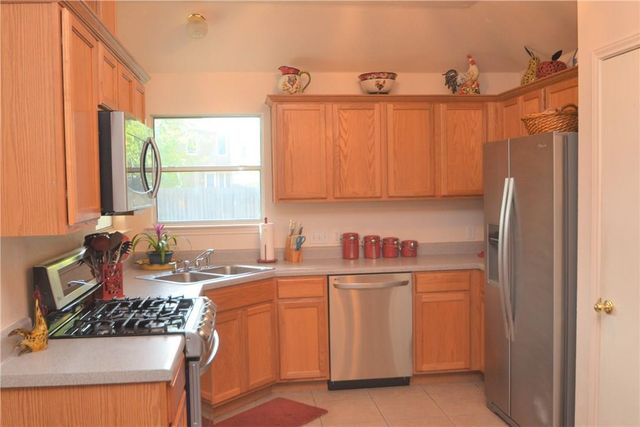 241 Wild Buffalo DR, Kyle, TX 78640