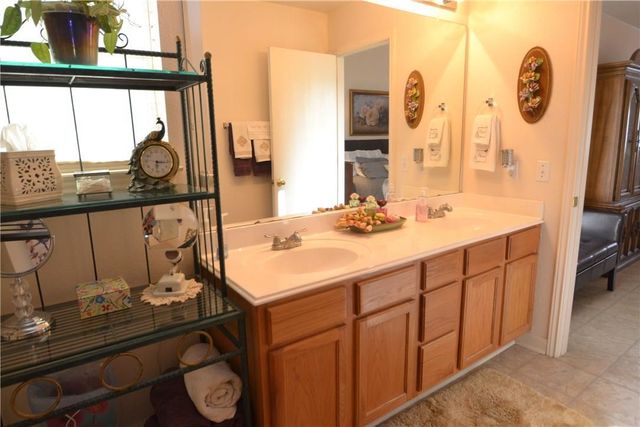 241 Wild Buffalo DR, Kyle, TX 78640