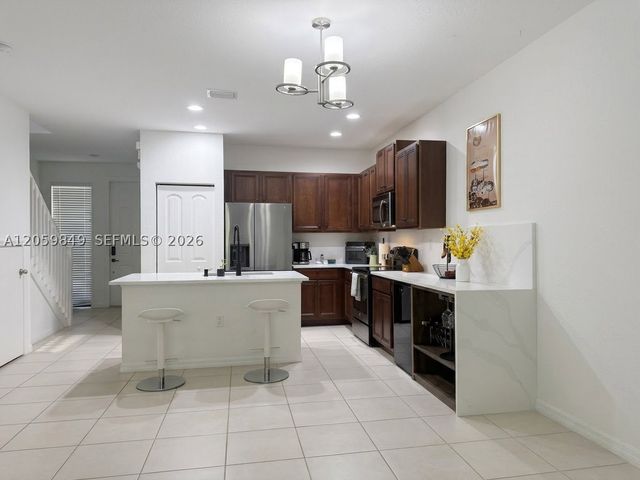 1091 NW 33rd Ct, Pompano Beach, FL 33064