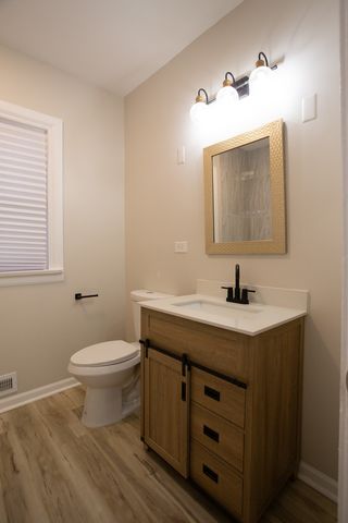11427 S Prairie Avenue, Chicago, IL 60628