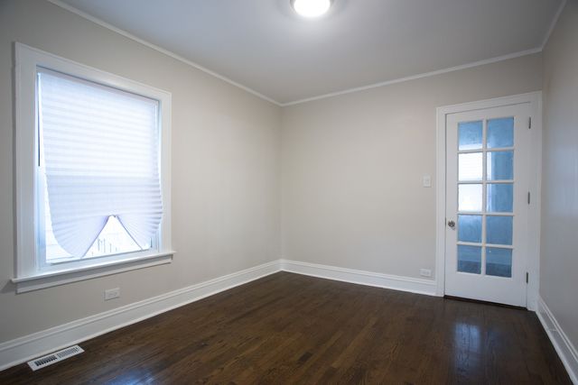 11427 S Prairie Avenue, Chicago, IL 60628