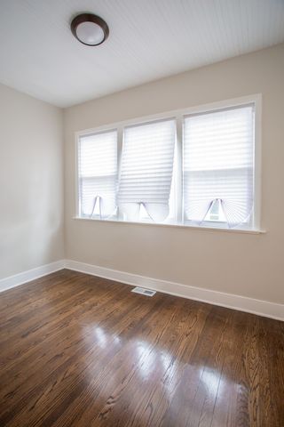 11427 S Prairie Avenue, Chicago, IL 60628