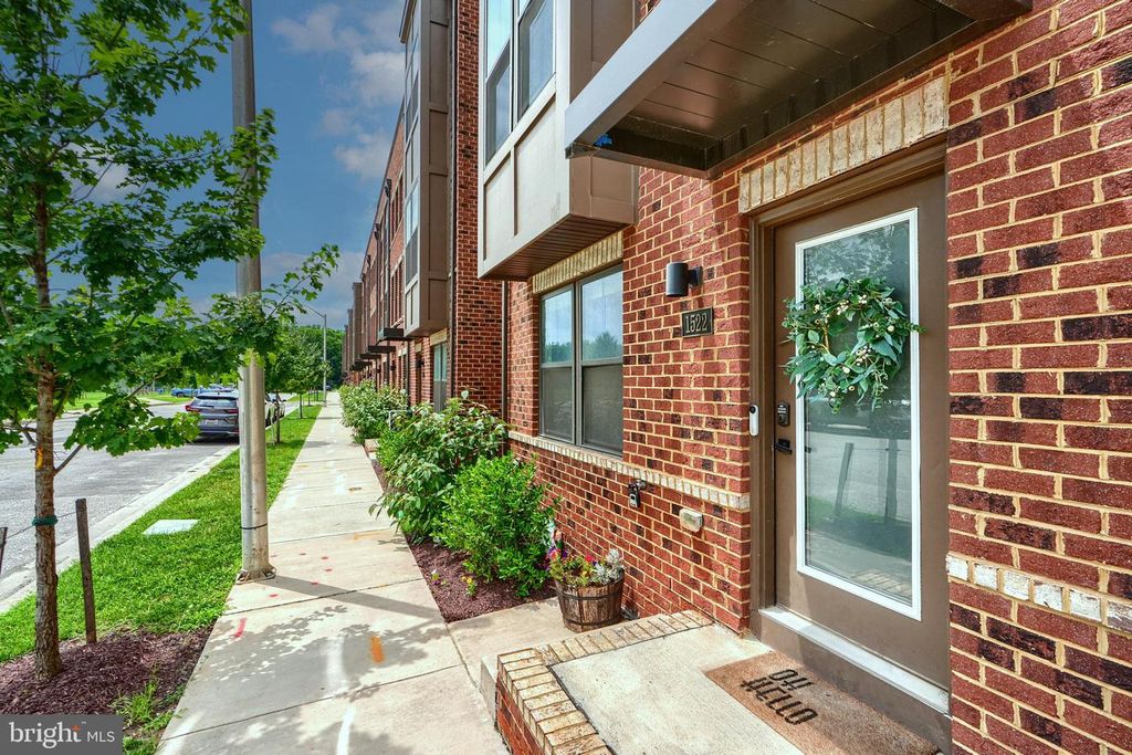 1522 DECATUR ST, Baltimore, MD 21230