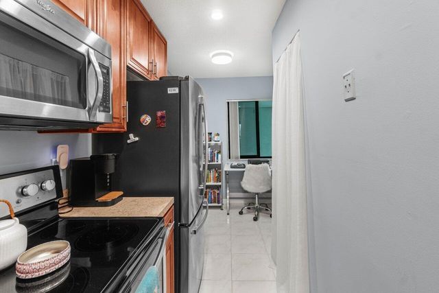 5884 Morningstar Circle 205, Delray Beach, FL 33484