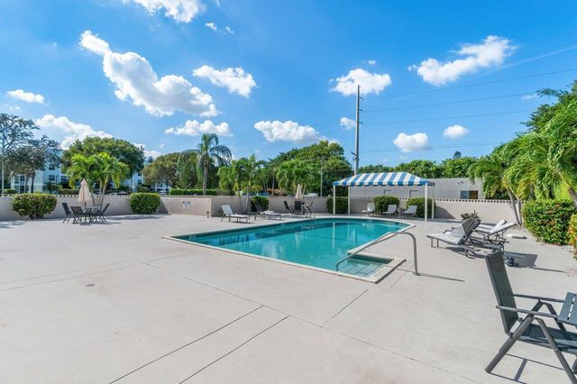 5884 Morningstar Circle 205, Delray Beach, FL 33484