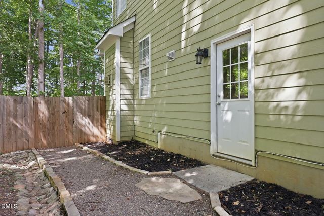 631 Churton Grove Boulevard, Hillsborough, NC 27278