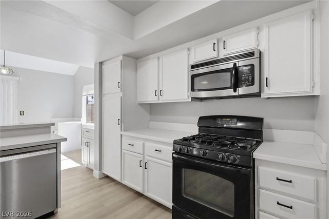 8912 Surf View Drive, Las Vegas, NV 89117