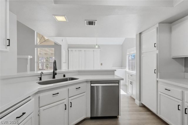 8912 Surf View Drive, Las Vegas, NV 89117