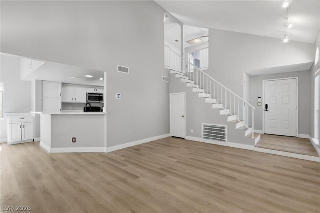 8912 Surf View Drive, Las Vegas, NV 89117