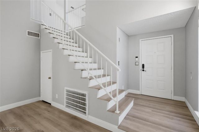 8912 Surf View Drive, Las Vegas, NV 89117