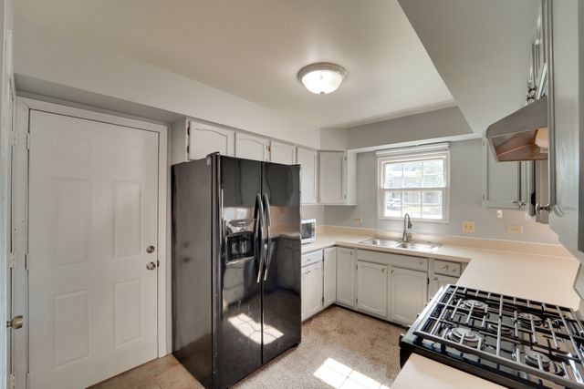 1008 Southbridge Lane, Schaumburg, IL 60194
