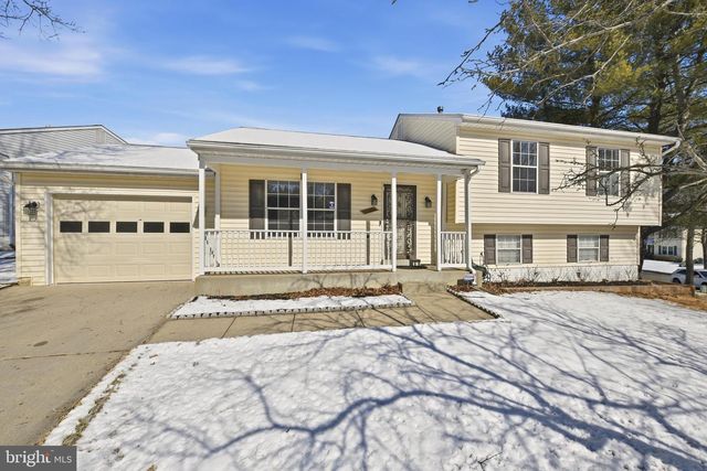 5301 BROADWATER ST, Temple Hills, MD 20748