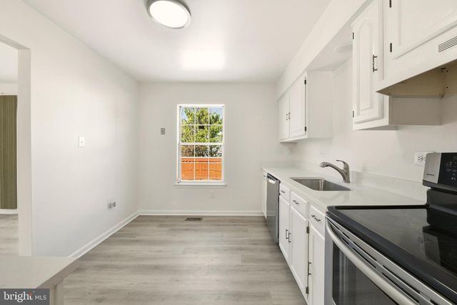 5301 BROADWATER ST, Temple Hills, MD 20748