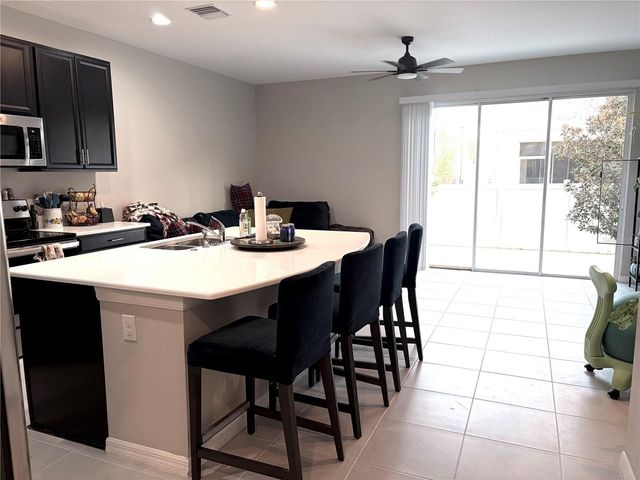 6129 WILLOWSIDE ST, Palmetto, FL 34221