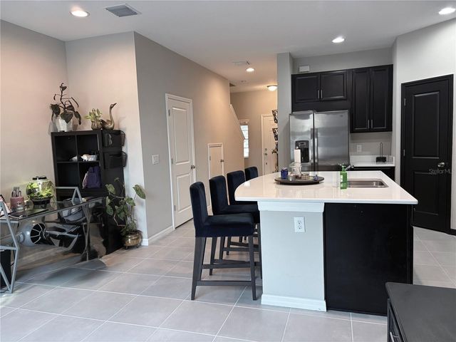 6129 WILLOWSIDE ST, Palmetto, FL 34221