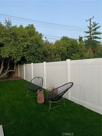 10904 N Darby Avenue, Porter Ranch, CA 91326