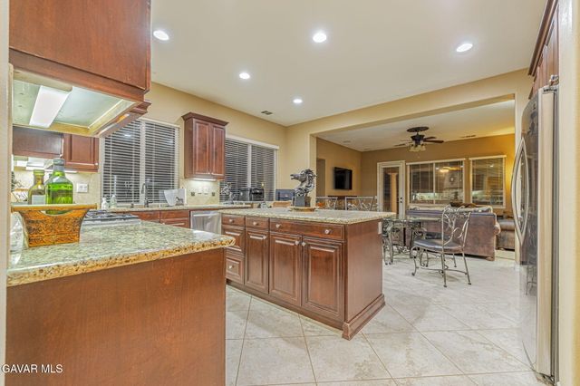 33442 Desert Road, Acton, CA 93510