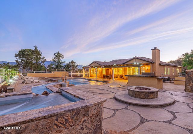 33442 Desert Road, Acton, CA 93510