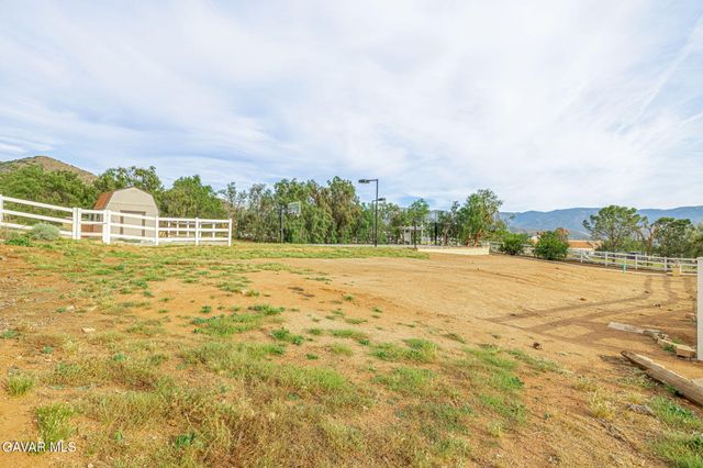 33442 Desert Road, Acton, CA 93510