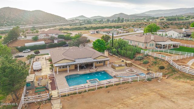 33442 Desert Road, Acton, CA 93510