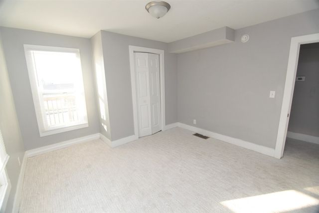 818 charlotte Street, Davenport, IA 52803