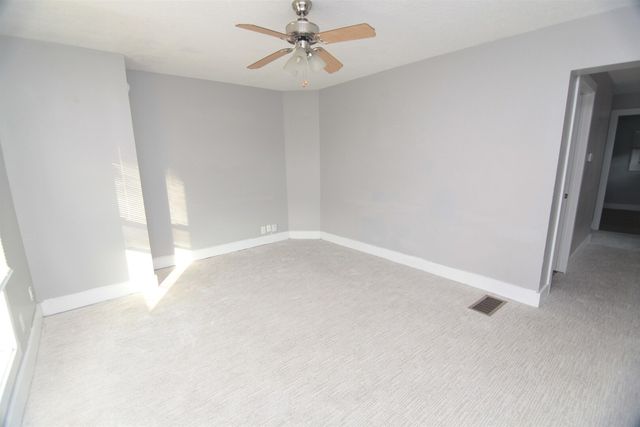 818 charlotte Street, Davenport, IA 52803