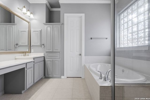 17842 Salado Draw, San Antonio, TX 78258