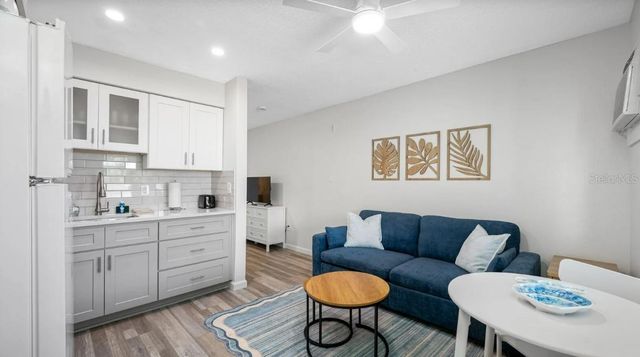 2700 GULF BOULEVARD 2, Belleair Beach, FL 33786