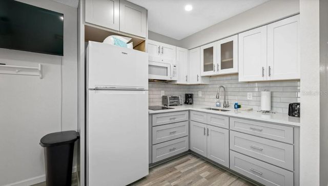 2700 GULF BOULEVARD 2, Belleair Beach, FL 33786