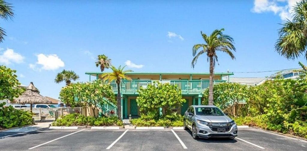 2700 GULF BOULEVARD 2, Belleair Beach, FL 33786