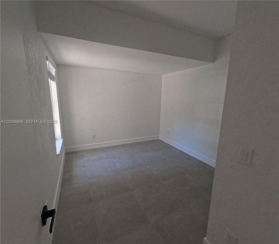 1211 SW 84th Ter 1211, Pembroke Pines, FL 33025