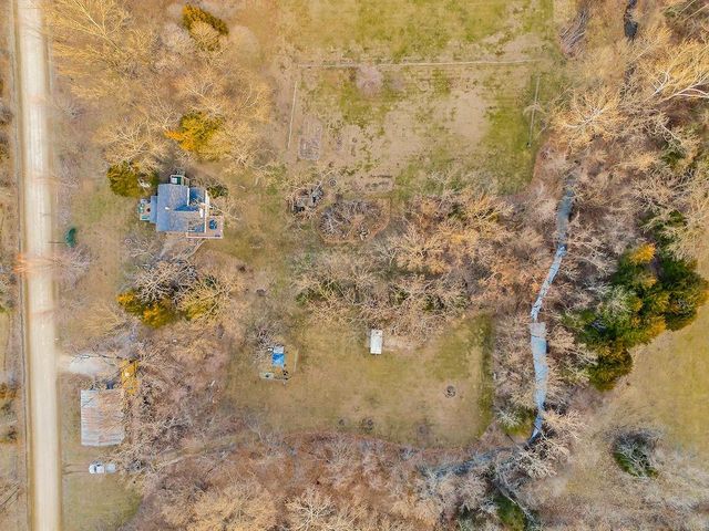 22463 George Road, Tonganoxie, KS 66086