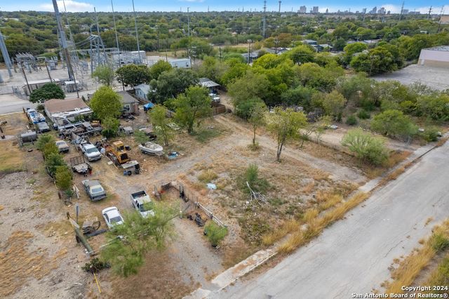 6004 Rotary, San Antonio, TX 78202